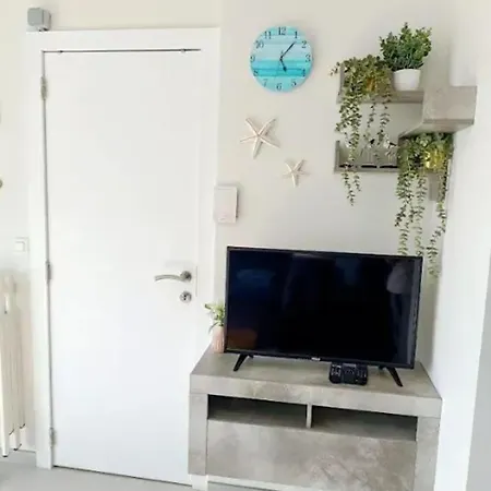 Cozy Near The Sea In Apartamento *