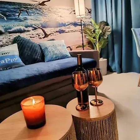 Cozy Near The Sea In Apartamento