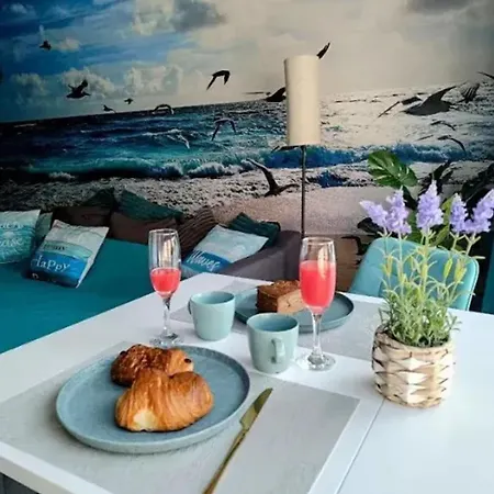 Cozy Near The Sea In *