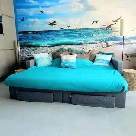 Apartamento Cozy Near The Sea In *